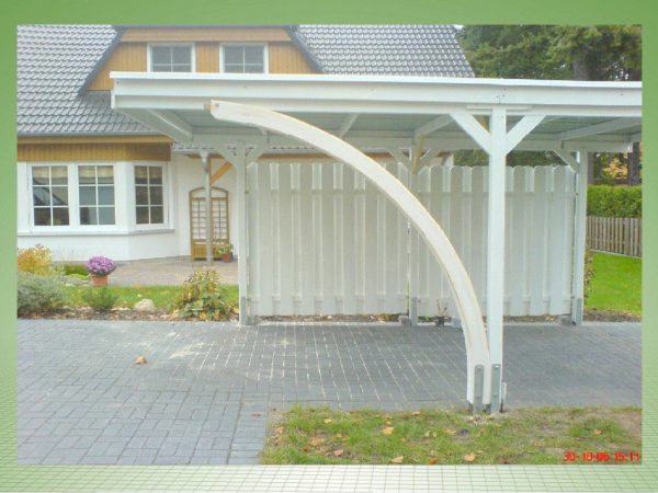 Weisses Carport mit Rahmen bei Leimholzbogen.de